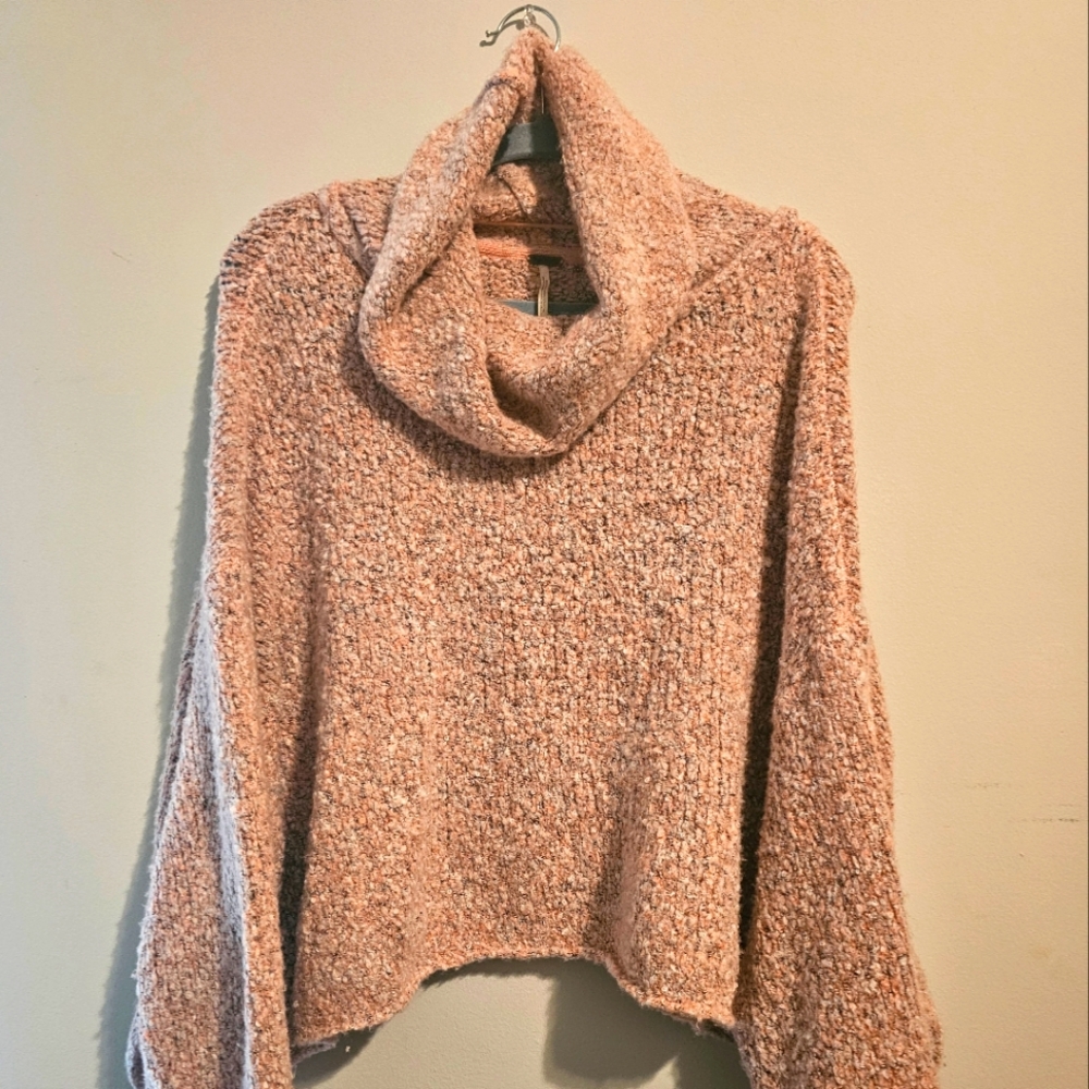 Free People XL cropped Sweater